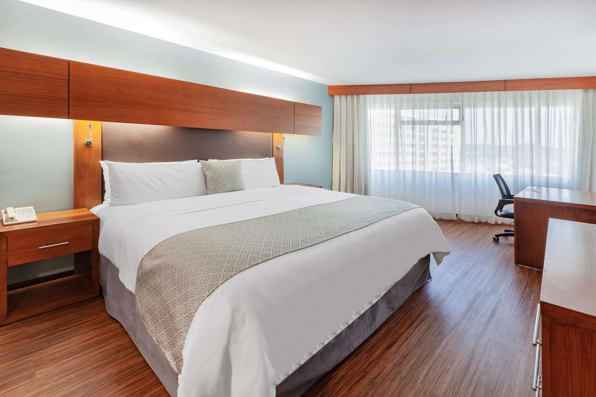 Tryp By Wyndham Guayaquil Airport Hotell Eksteriør bilde